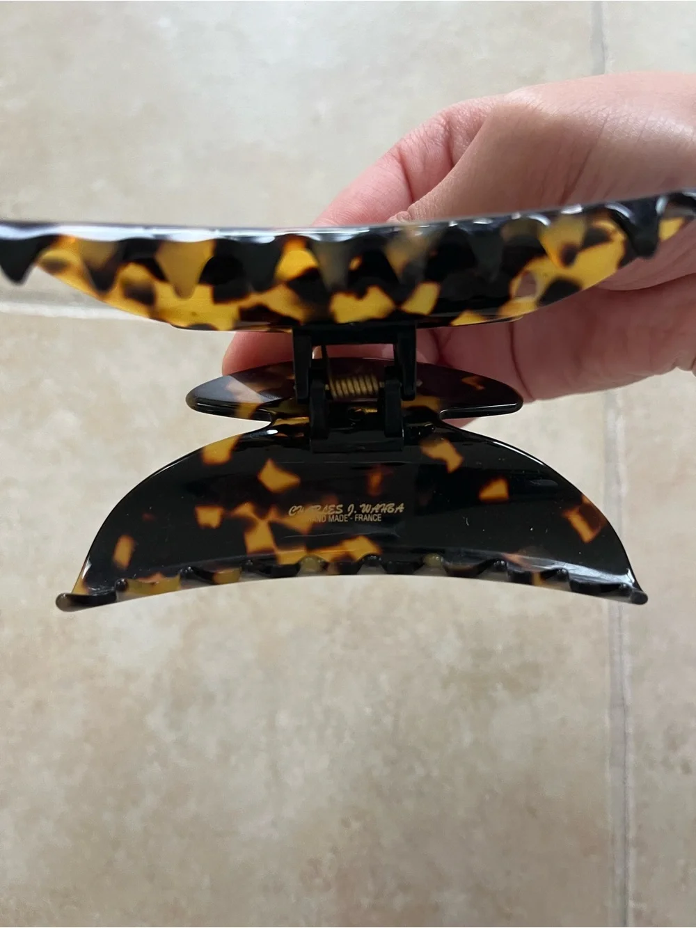 Charles J. Wahba Tortoiseshell Hair Claw Clip